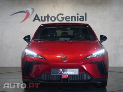 MG MG4 64 kWh Luxury