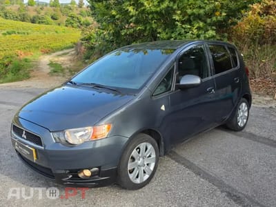 Mitsubishi Colt 1.3 Invite CA