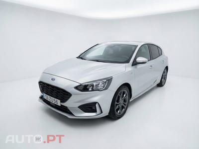 Ford Focus 1.0 EcoBoost MHEV ST-Line