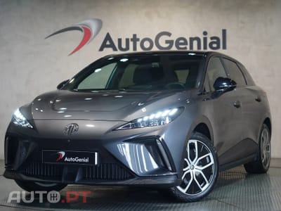 MG MG4 64 kWh Luxury