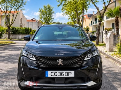 Peugeot 5008 GT 1.2  130cv EAT8 | 7 Lugares | 2023 | 24.716 km