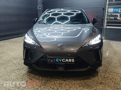 MG MG4 64 kWh Luxury