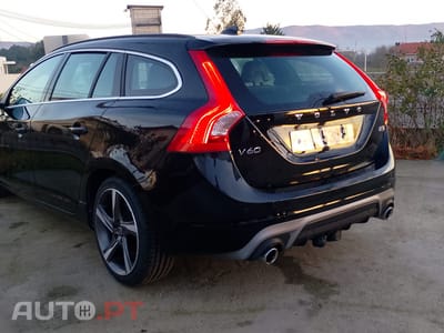 Volvo V60 D3 R-Design