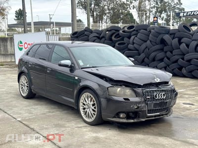 Audi A3 2.0 TDi S Line- Acidentado