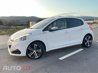 Peugeot 208 1.6 BlueHDi GT Line