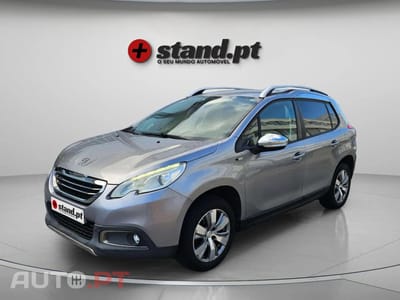 Peugeot 2008 1.2 PureTech Style