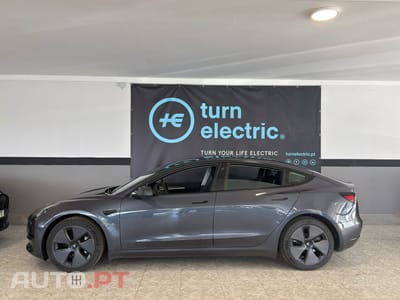 Tesla Model 3 Standard Range Plus RWD
