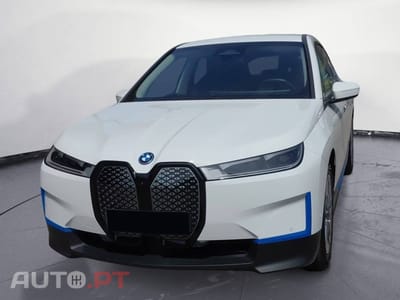 BMW iX xDrive 40