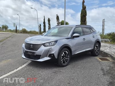 Peugeot E-2008 50 kWh Allure Pack