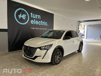 Peugeot E-208 50 kWh Style
