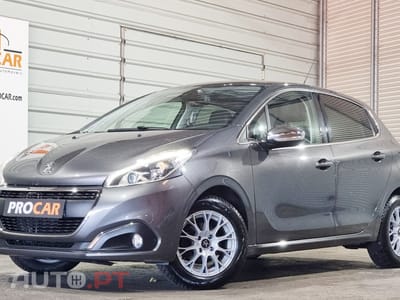 Peugeot 208 1.2 PureTech GT Line