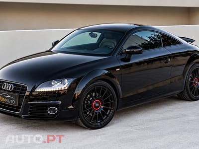 Audi TT 2.0 TFSI S-tronic s-line