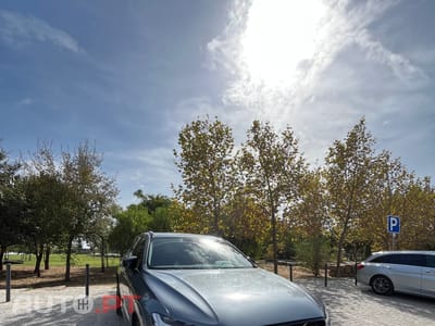 Volvo XC60 T6 PHEV 2.0 R-DESIGN