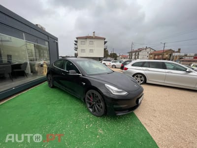 Tesla Model 3 Performance