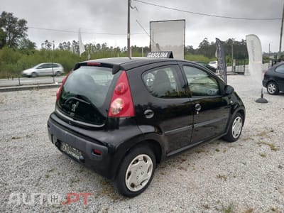 Peugeot 107 1.0