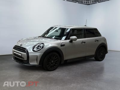 MINI Cooper Essential