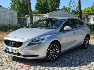Volvo V40 2.0