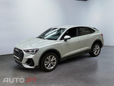 Audi Q3 45 TFSIe S line S tronic