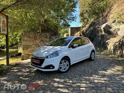 Peugeot 208 1.2 PureTech Style