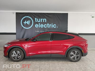 Ford Mustang Mach-E Standard