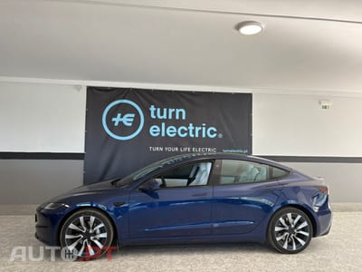 Tesla Model 3 Long Range AWD Dual Motor
