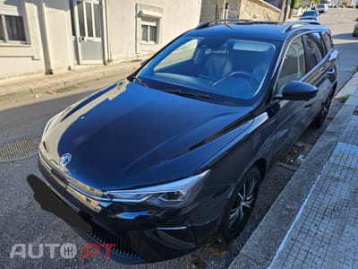 MG MG5 61 kwh Luxury