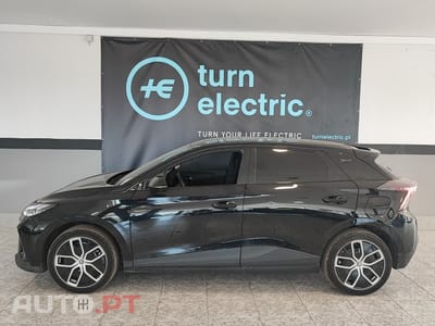 MG MG4 77 kWh Extended Range Luxury