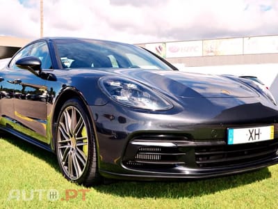 Porsche Panamera 4 E-Hybrid