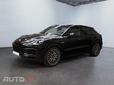 Porsche Cayenne E-Hybrid Triptronic V6