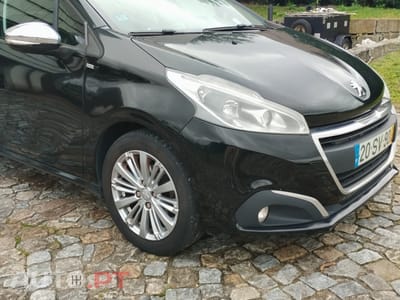 Peugeot 2008 1.2 puretech style