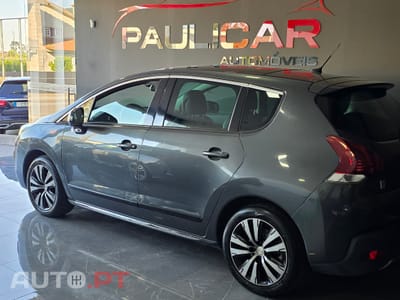 Peugeot 3008 2000 hybrid