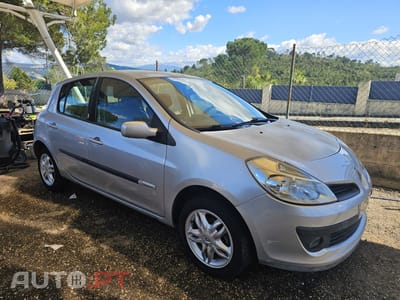 Renault Clio 1.2 16V Rip Curl