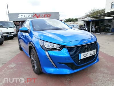 Peugeot E-208 50 kWh Allure