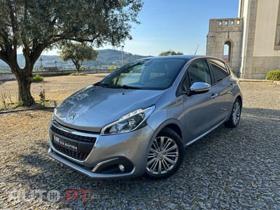 Peugeot 208 1.5 BlueHDi Signature
