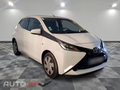 Toyota Aygo 1.0 X-Play Plus+TSS MM