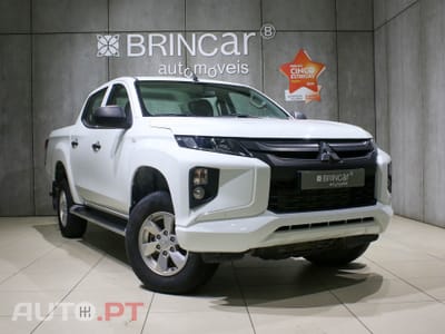 Mitsubishi L200 2.3 DI-D CD Invite 4WD
