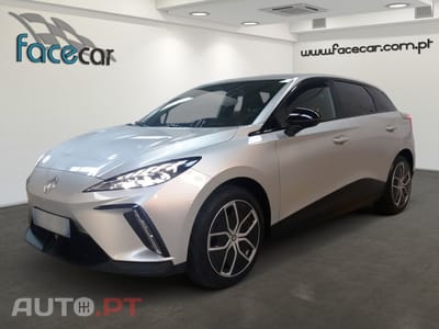 MG MG4 64 kWh Luxury