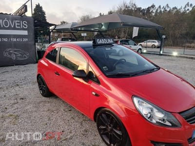Opel Corsa 1.4 Black Edition