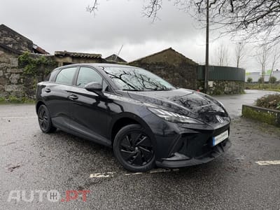 MG MG4 51 kWh Standard