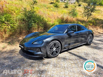 Porsche Taycan bateria Performance Plus