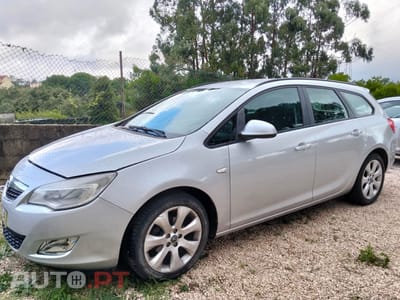Opel Astra 1.3 CDTi Enjoy Start/Stop