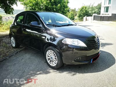 Lancia Ypsilon 1.2 S&S Gold