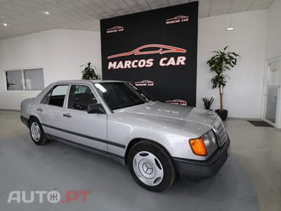Mercedes-Benz W124 200 D