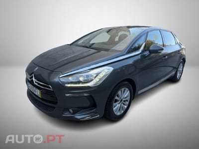 Citroen DS5 1.6 e-HDi Air. So Chic CMP6 112g
