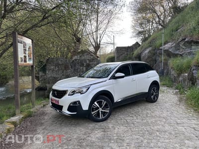 Peugeot 3008 1.2 PureTech Allure EAT8