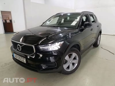 Volvo XC40 1.5 T2 Momentum Core