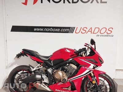 Honda CBR CBR 650 R