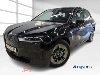 BMW iX xDrive 40