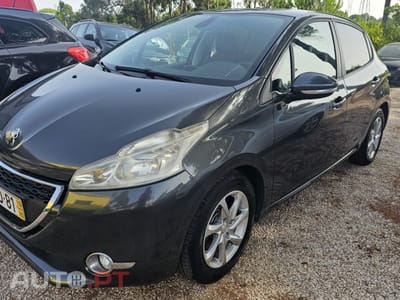 Peugeot 208 1.2 VTi Active
