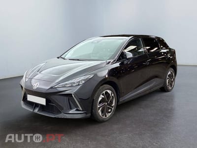 MG MG4 64 kWh Luxury